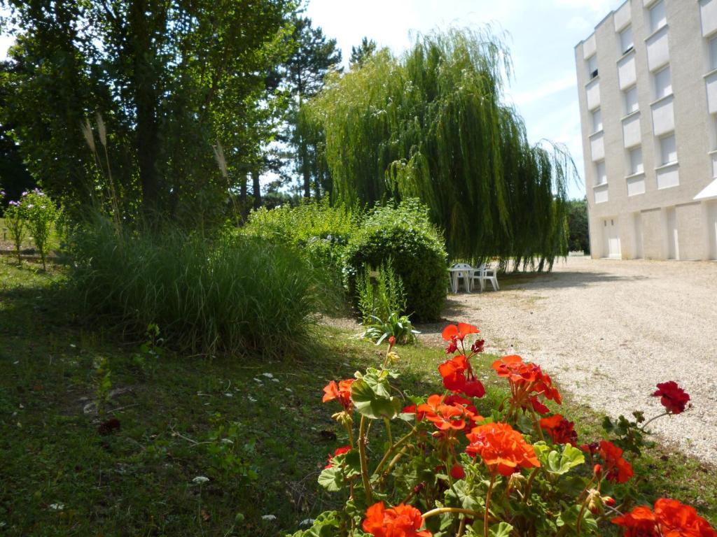 Hotel Vulcain L'Horme Exterior photo